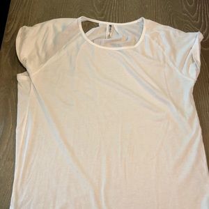 Fabletics t shirt